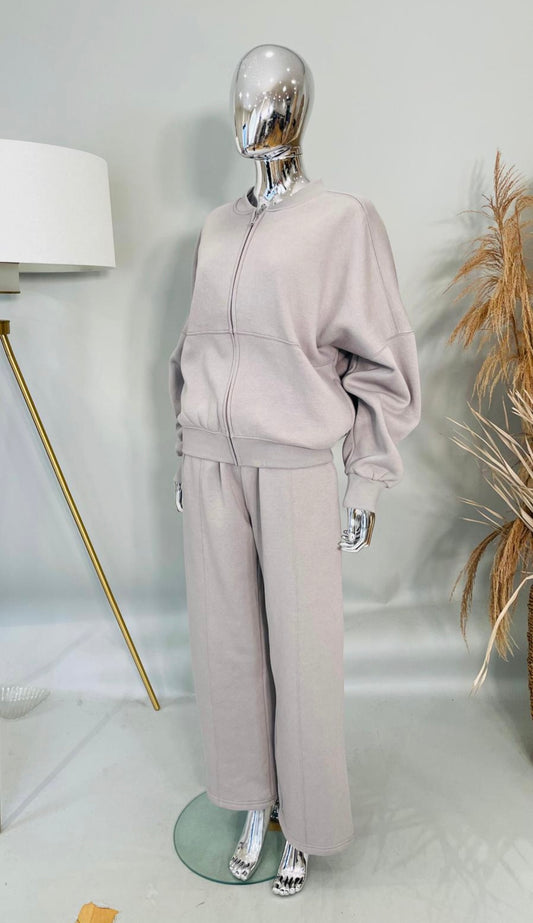BOMBER JACKET LOUNGE SET