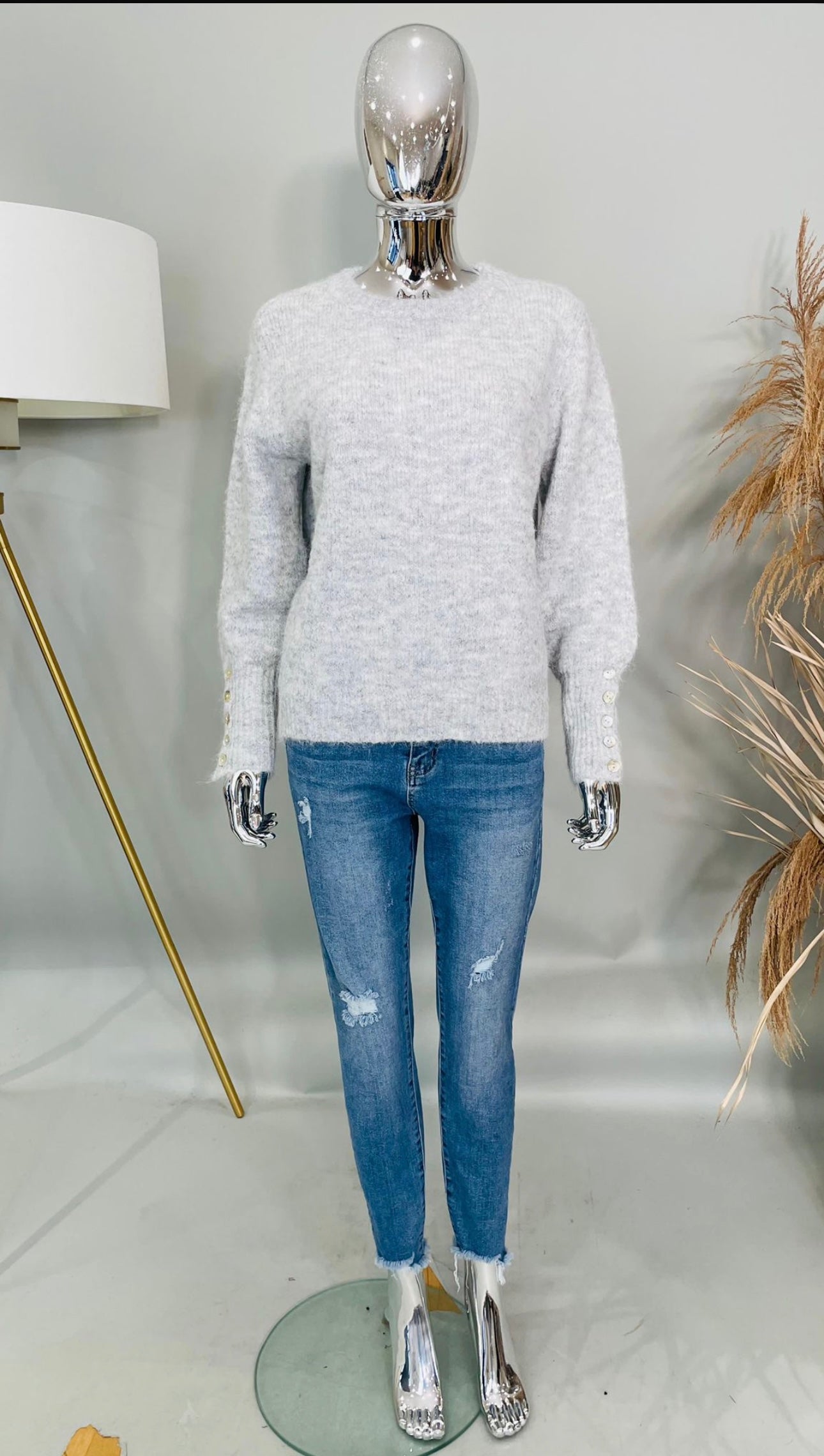 BUTTONED DETAILED CUFF JUMPER
