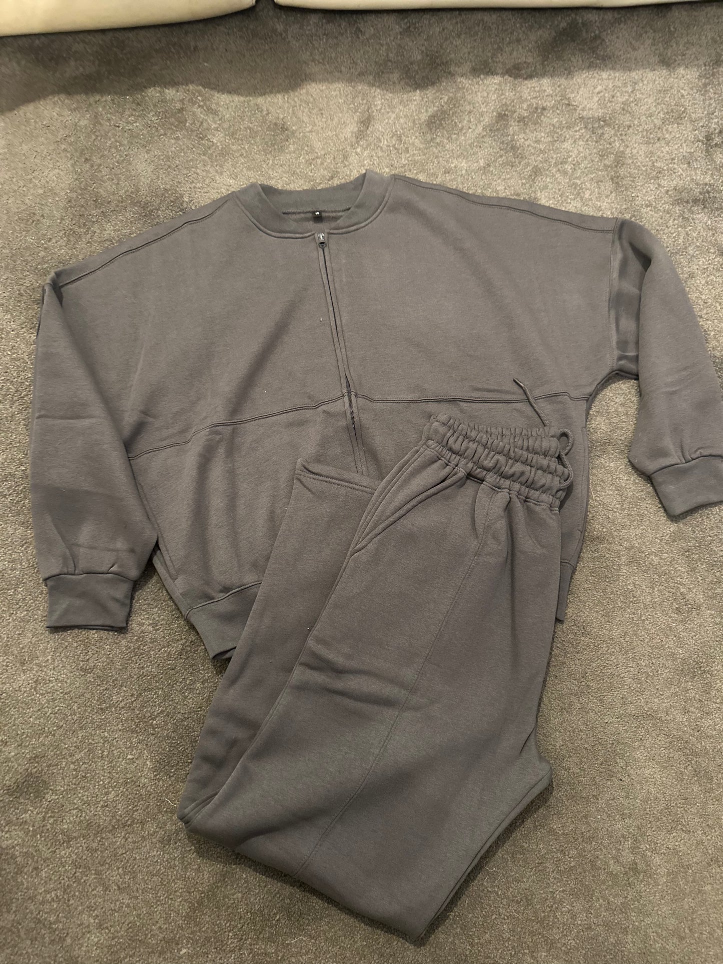BOMBER JACKET LOUNGE SET