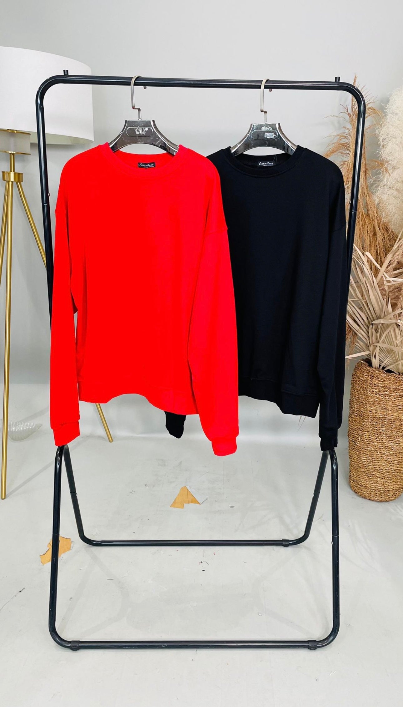 LIP/TONGUE SWEATSHIRT